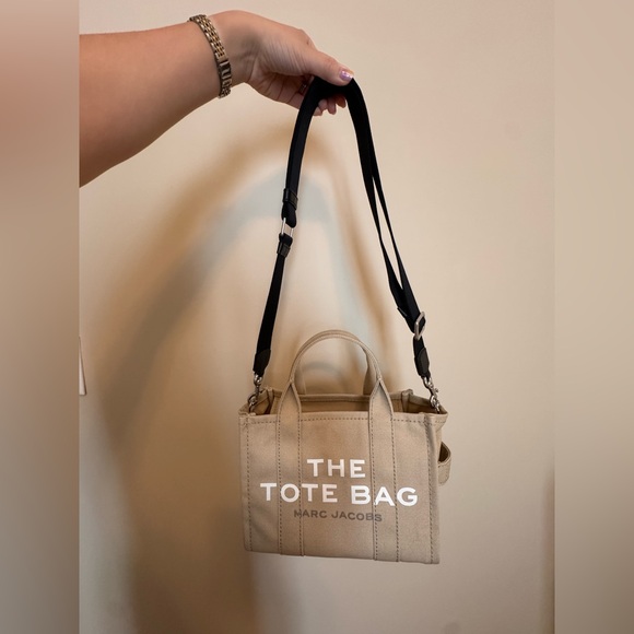 Marc Jacobs The Tote Bag Small Canvas - Picture 3 of 4